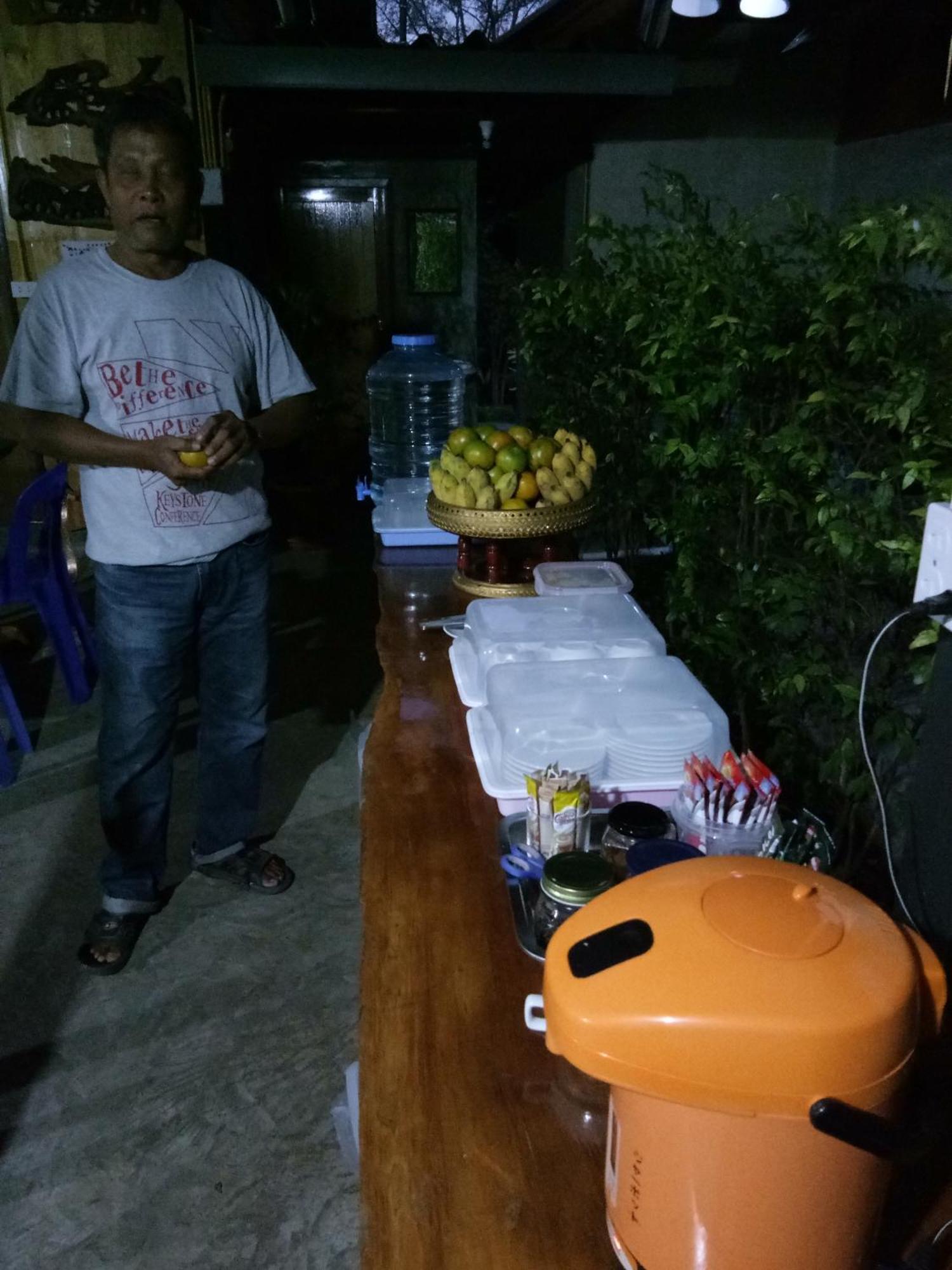 Ban Suan Sukjai Mae Sariang Exterior foto