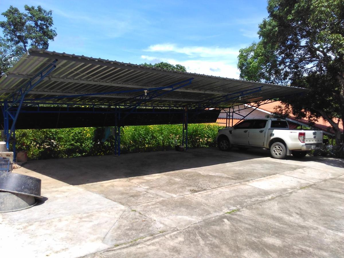 Ban Suan Sukjai Mae Sariang Exterior foto